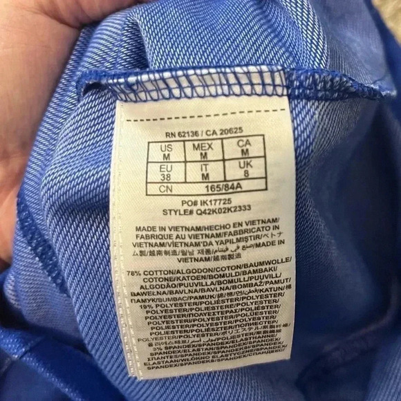 GUESS retro style blue belted mini dress size medium with zip accent size medium - Picture 7 of 8